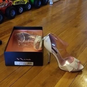 Earleen NINA shoes